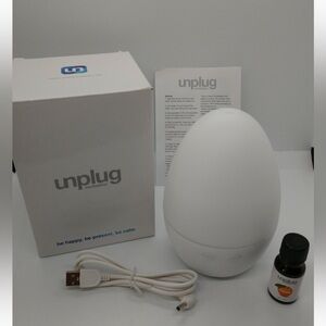 Unplug Meditation White Diffuser with Essential Oil